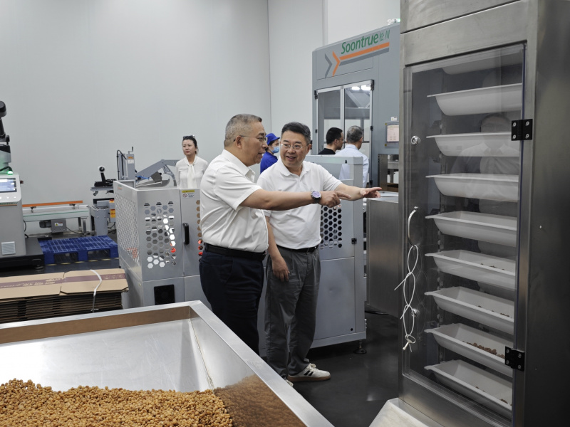 1750036895399158AE3p.jpg c749d9db9d7695208831471e2931020.jpg