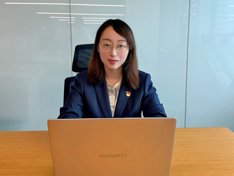 1753685007523039SJBi.jpg 黄慧丽.jpg